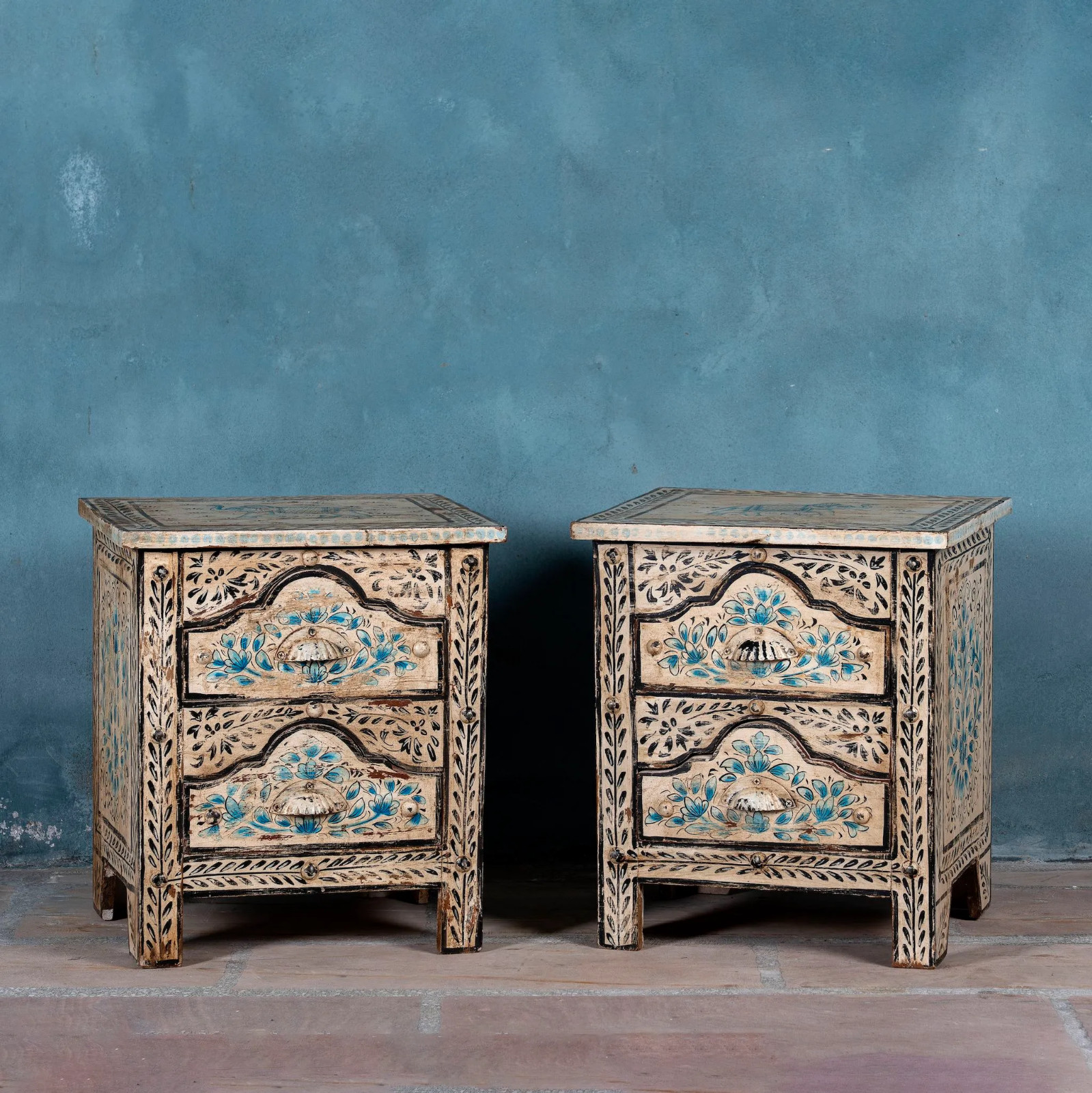 Artisan Handmade Bedside Table Solid Wood Hand Carved 17.7 × 14.6 × 19.7 inches