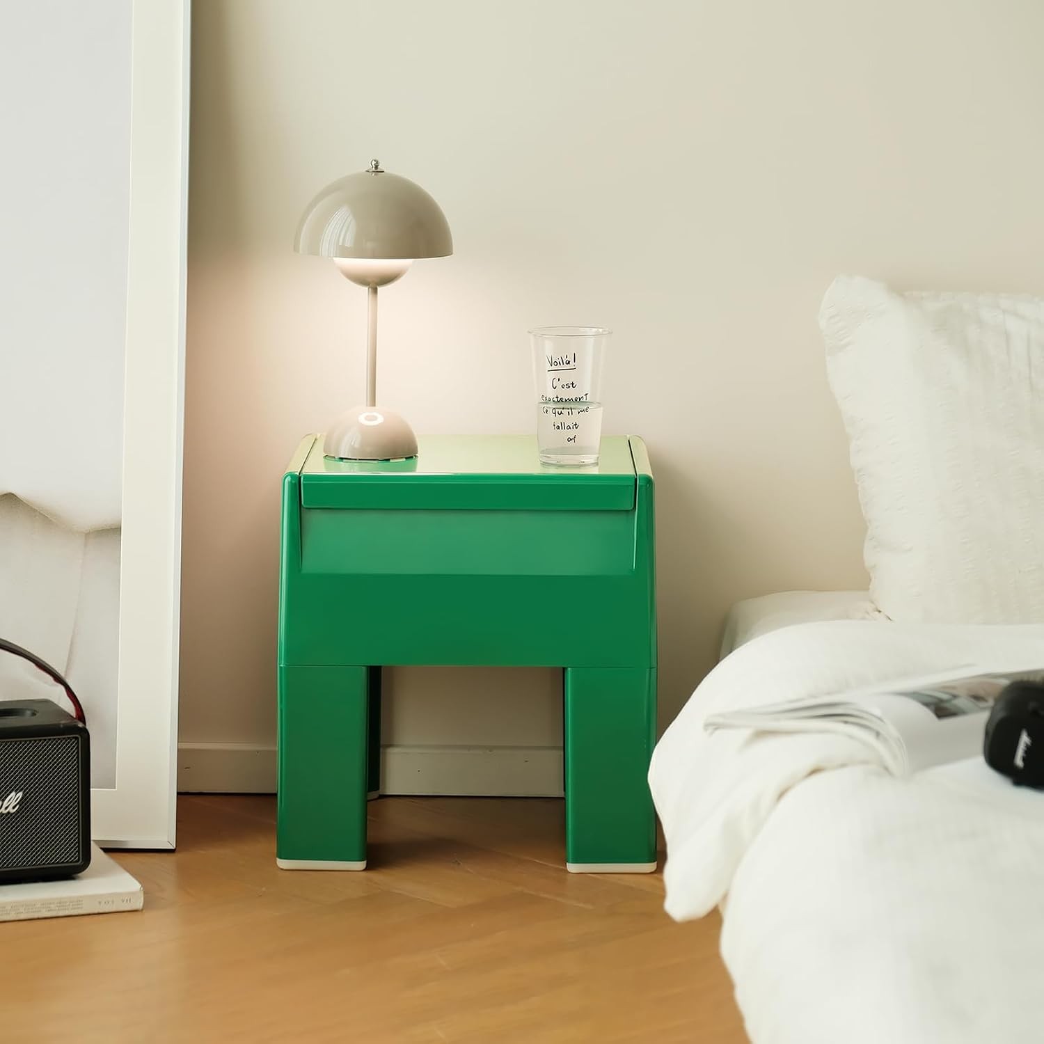Green 11.8x15x15.7in Multifunctional Plastic Side Table