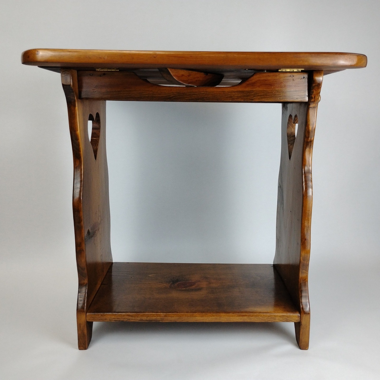 Handmade Solid Wood Heart Cut Out Drop Leaf Side End Table Country 21″ Plants