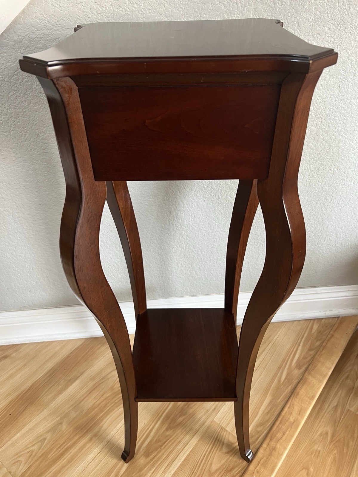 Vintage The Bombay Company Mahogany Plant Stand Table With Drawer 36” Tall
