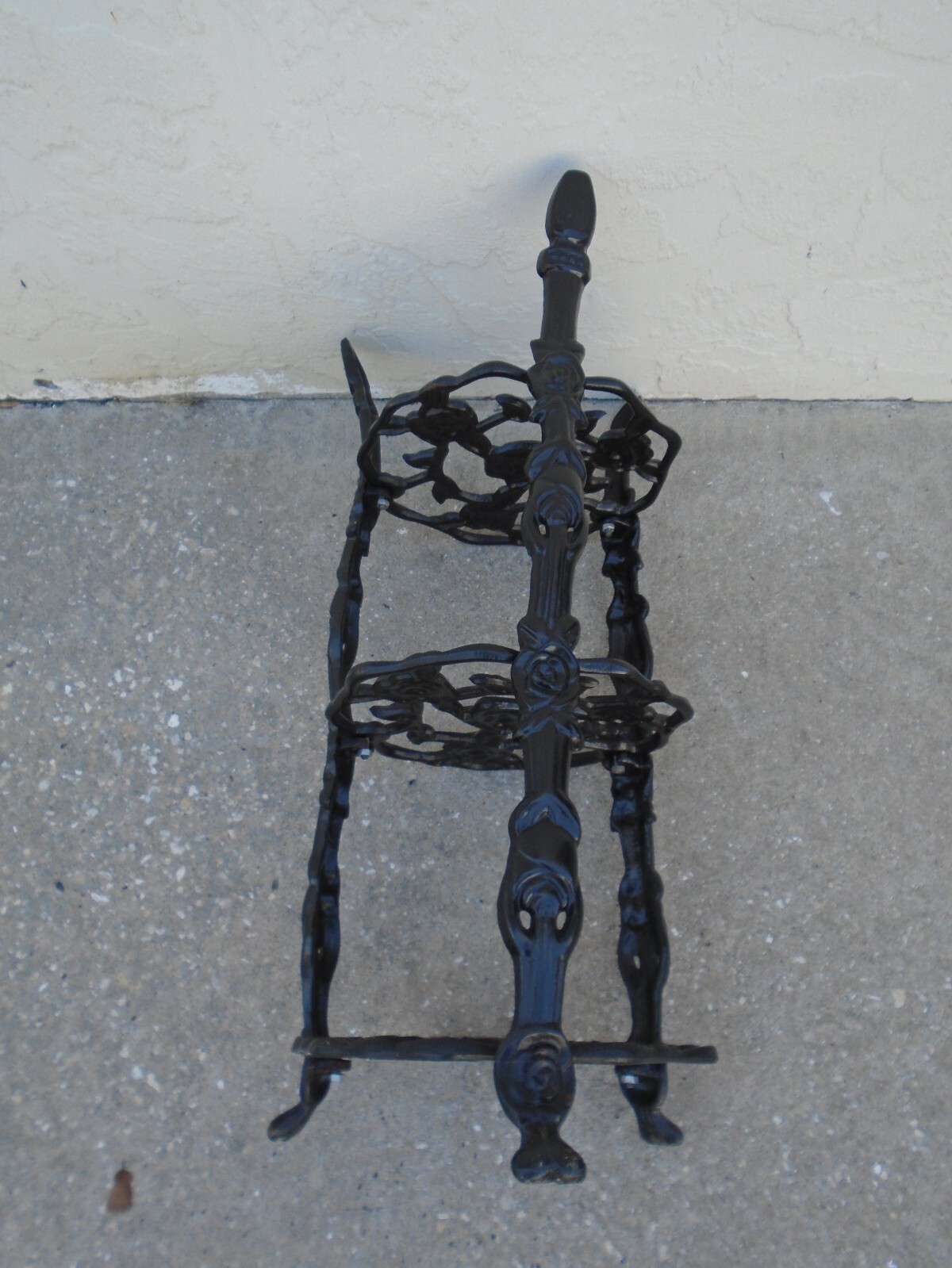 Rose Iron Side Table Plant Stand English Colonial Regency Art Nouveau Deco Boho