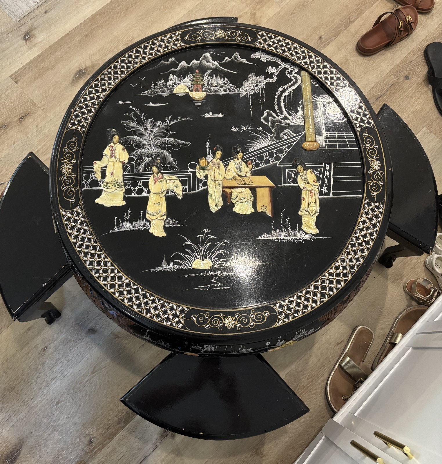 Shiny Black Lacquer Oriental Coffee Table