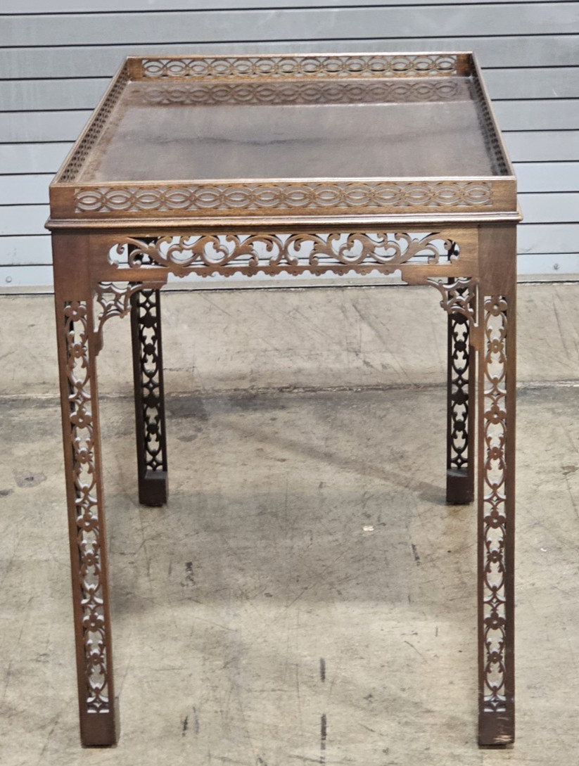 Kittinger Williamsburg Mahogany Chippendale Byrd China Table CW 192 Rare