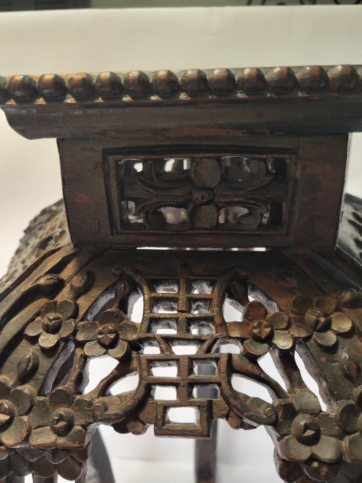 Dark Brown Wood Asian Carved Floral Hexagonal Pedestal Accent Table 14″ H