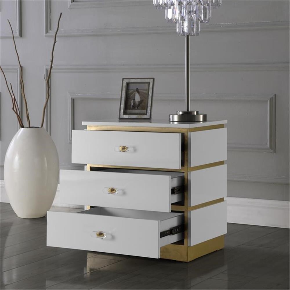 Pemberly Row Contemporary Accent Table in White Lacquer/Gold