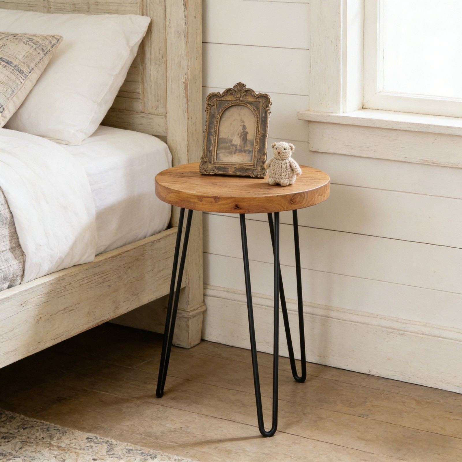 GREENAGE Rustic Old Elm Wood Round End Table Nightstand Sofa Side Table 20.5″ H