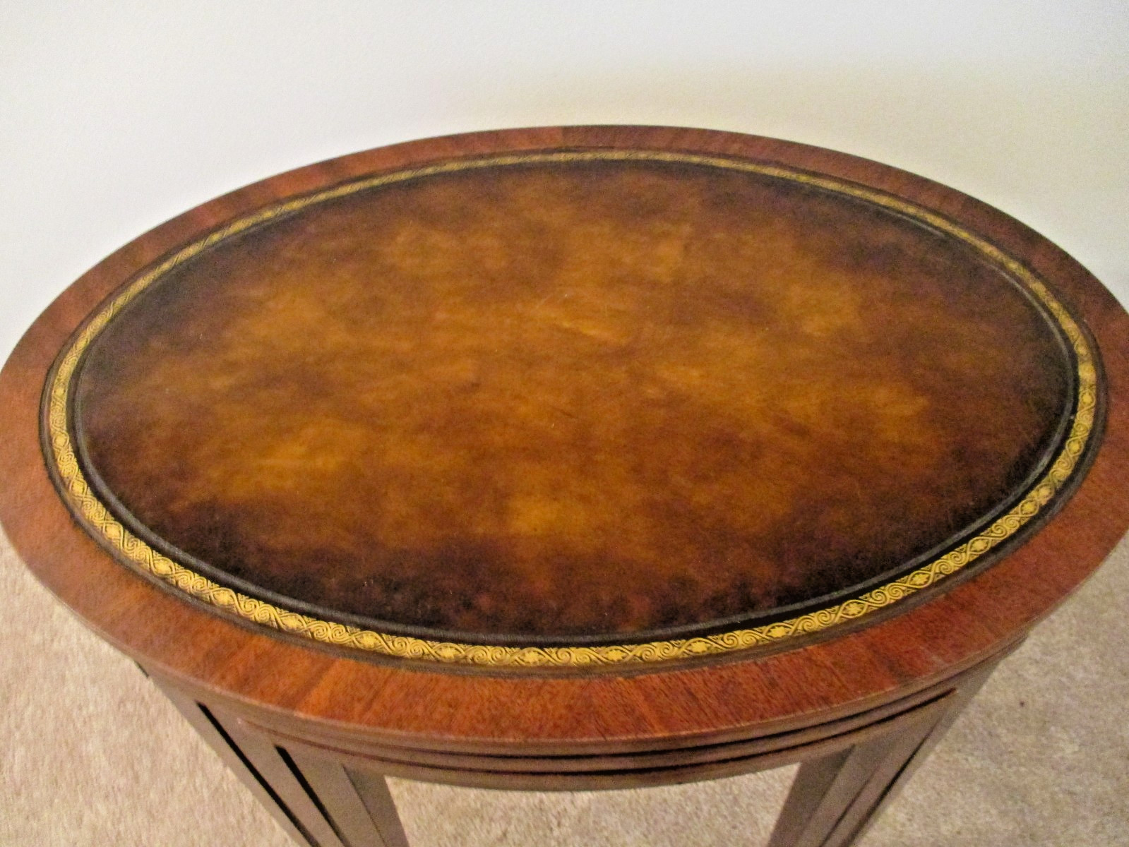 mahogany nesting tables leather top oval set of 3 ship $75.00