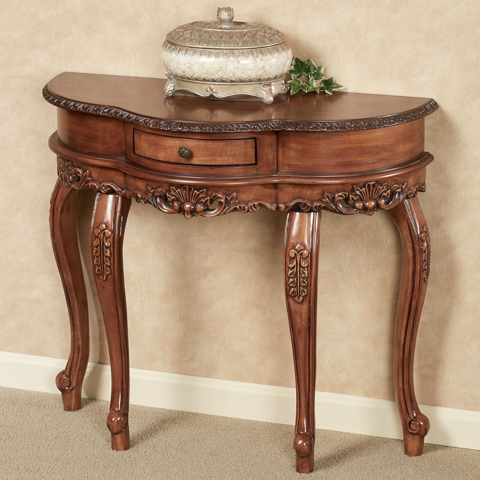 Traditional Delegato II Natural Cherry Wooden Console Table, 34″W x 14″D x 31″H