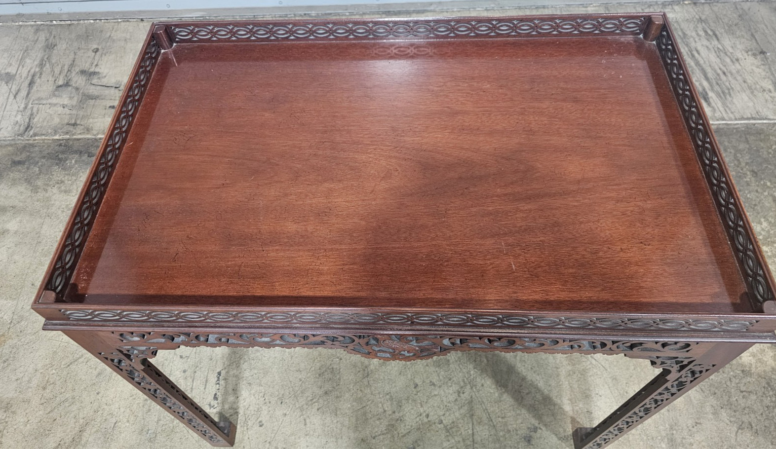 Baker Williamsburg Mahogany Chippendale Byrd China Table CW 192 Rare
