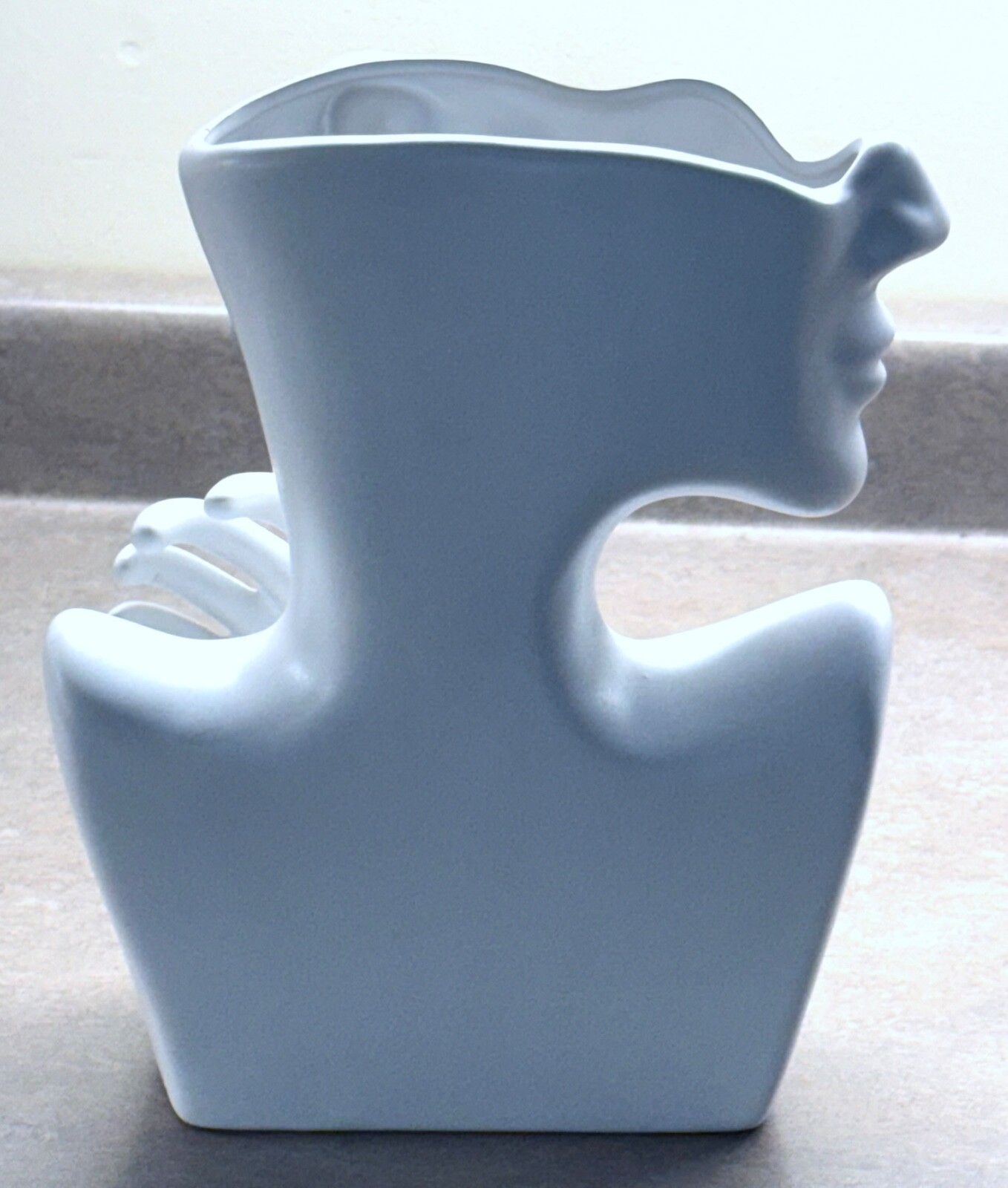 ART DECO ~ MODERNIST SOLID WHITE ~ LADY BODY VASE w PIERCED EARRING DISPLAY GC