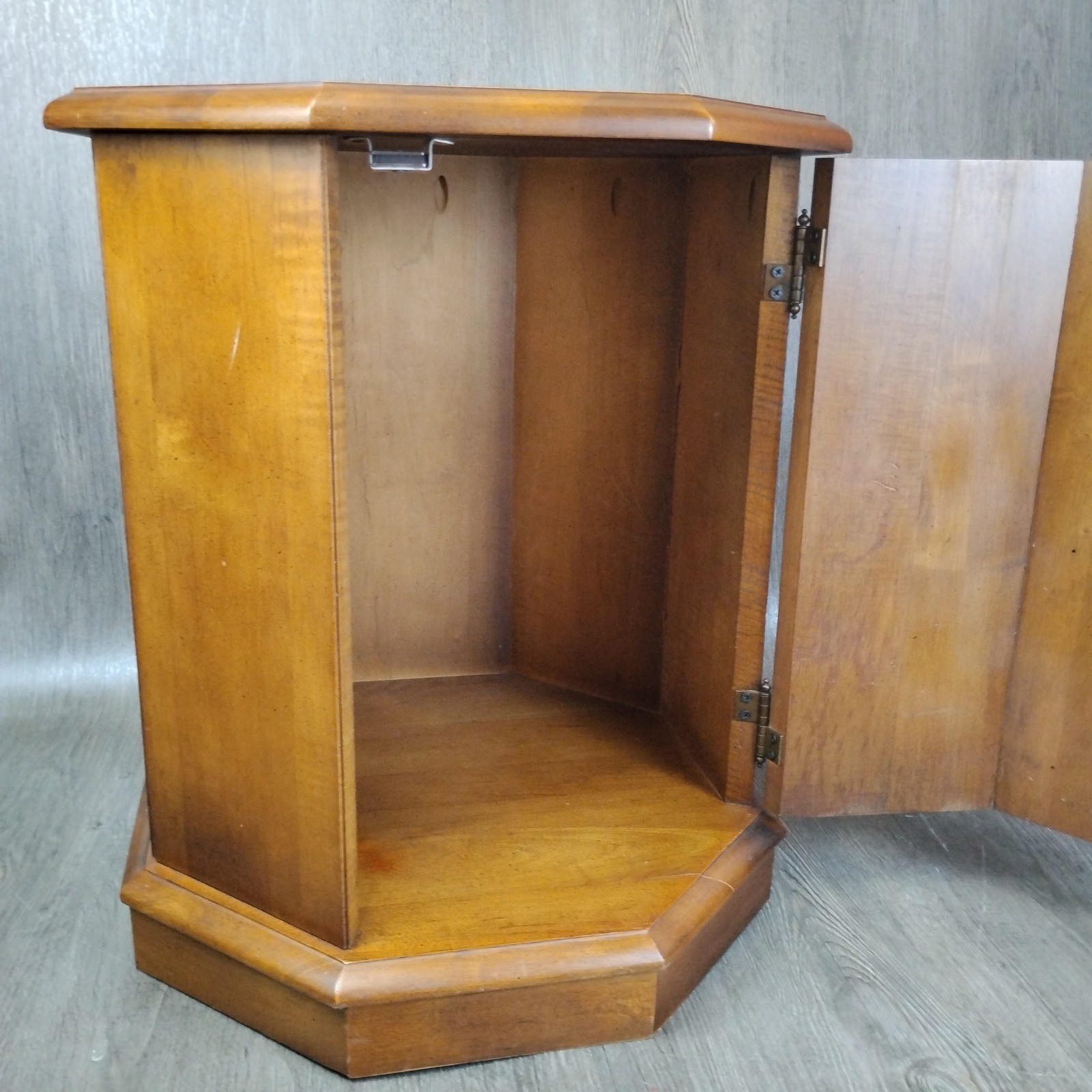 Vintage Octagonal Solid Wood End Side Table 20″T Commode Cabinet Storage Unique