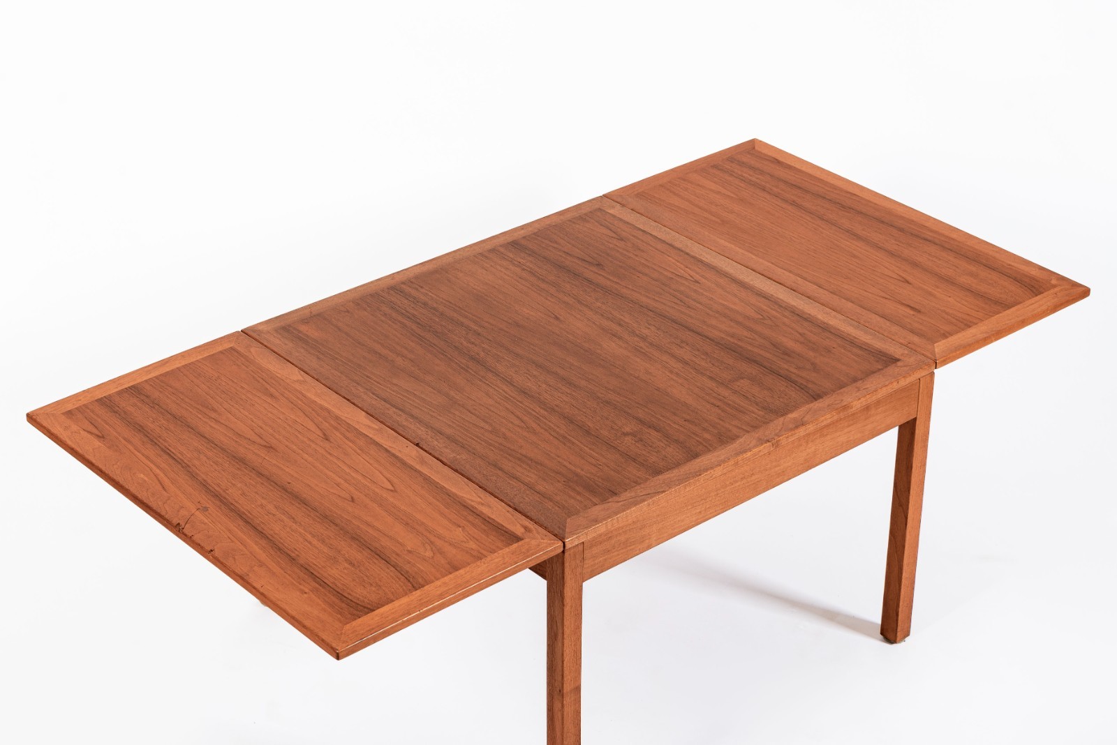 Mid Century Danish Extendable Teak Wood Coffee Table no. 5362 by Borge Mogensen