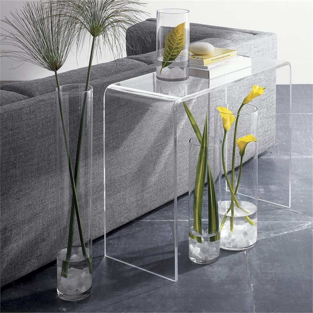 Pemberly Row Pure Decor 15″ Lucite and Acrylic Console Table in Clear
