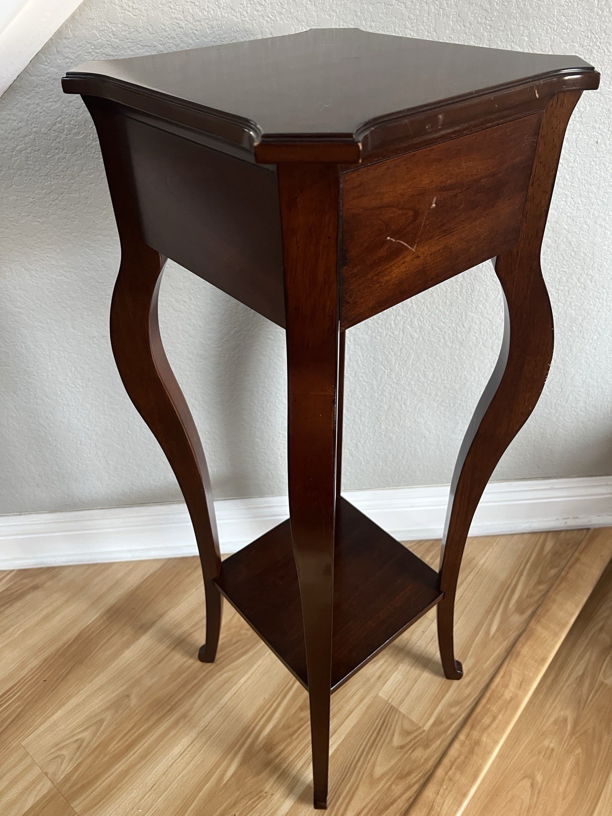 Vintage The Bombay Company Mahogany Plant Stand Table With Drawer 36” Tall