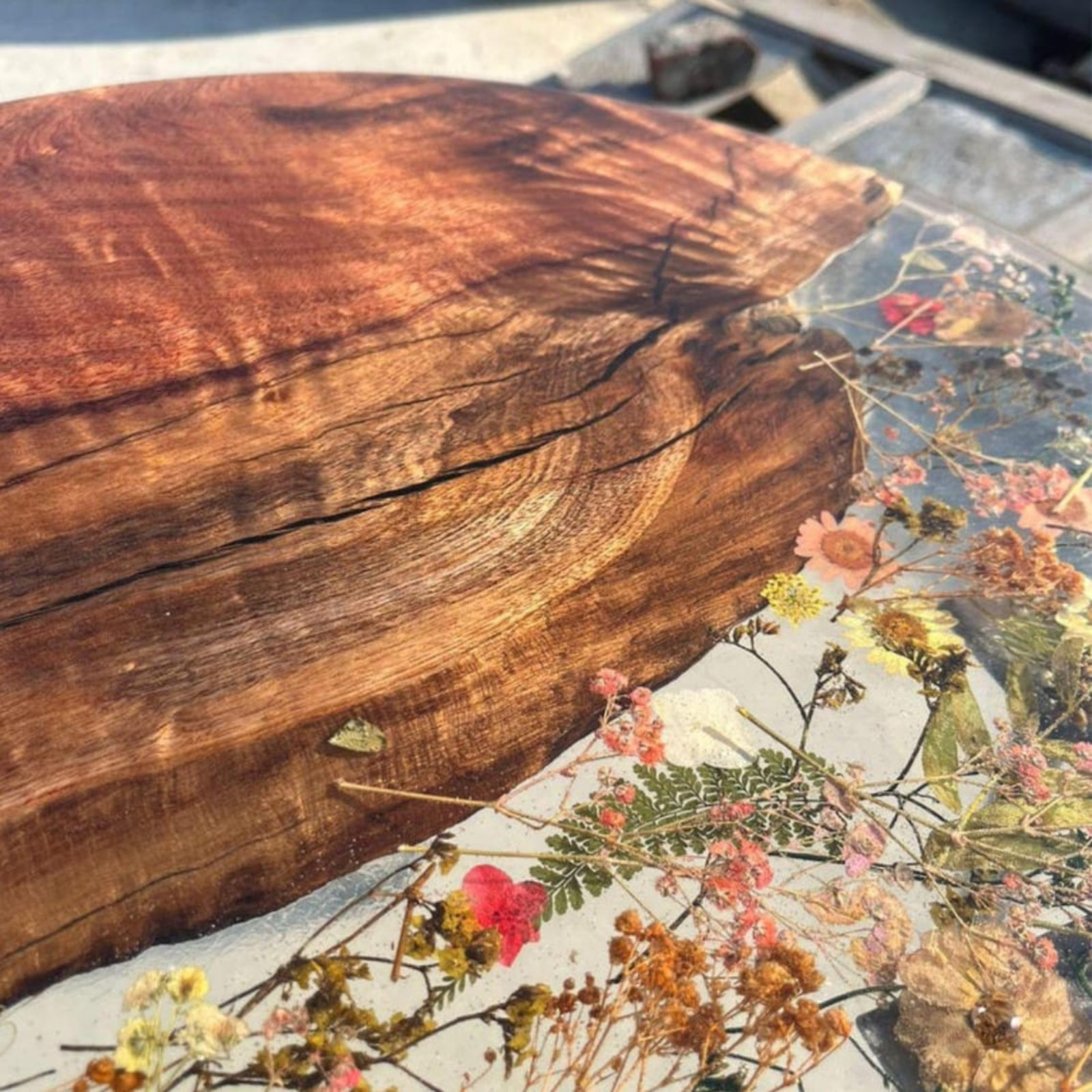 Handmade Resin Coffee Table with Dried Flowers & Teak Wood Free Shipping