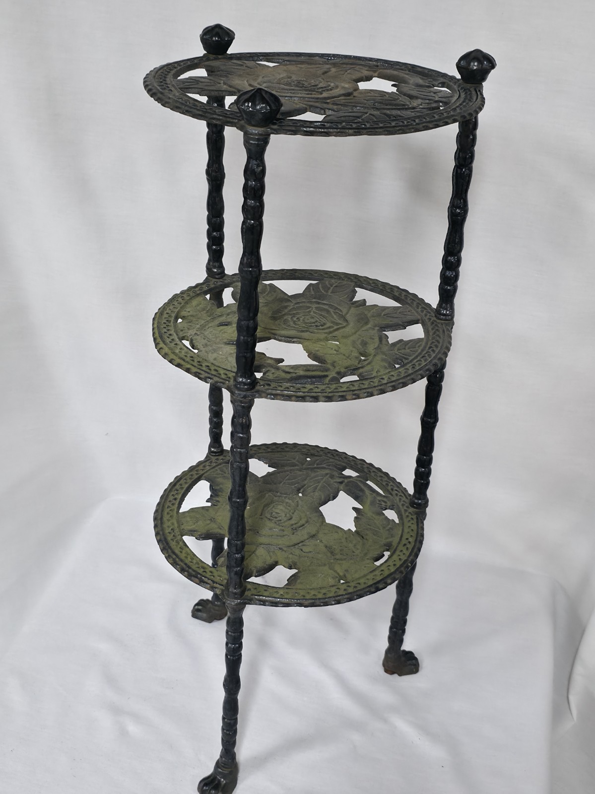 Vintage Antique Ornate Floral Flower Iron 3-Tier Plant Stand Claw Foot