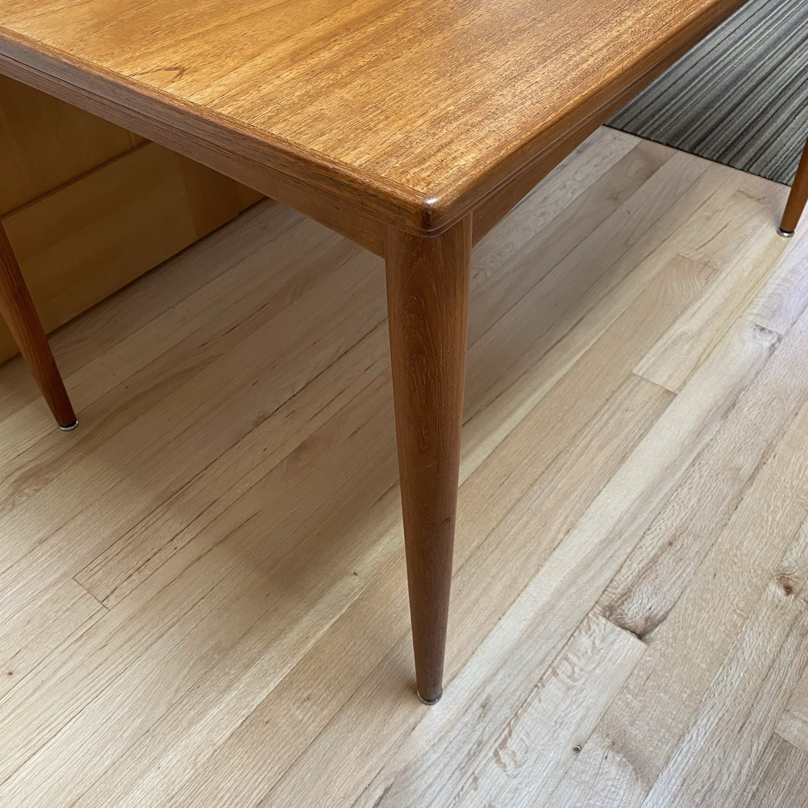 Mid Century Danish Teak Expendable Dining Table Skovmand & Andersen 92″ Extended