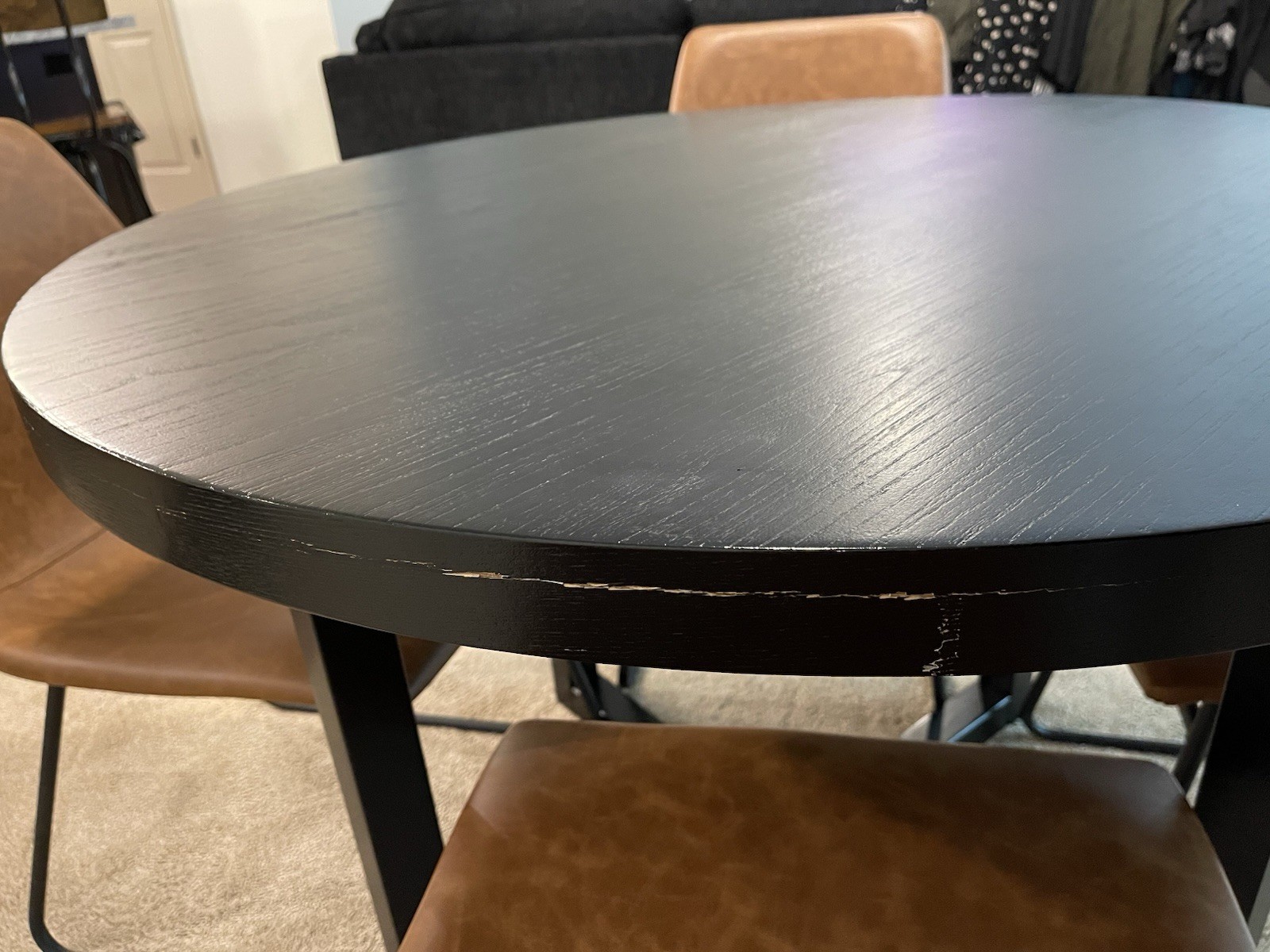 Round Black Indoor Dining Room Table, Solid Pattern, Seats Up to 4
