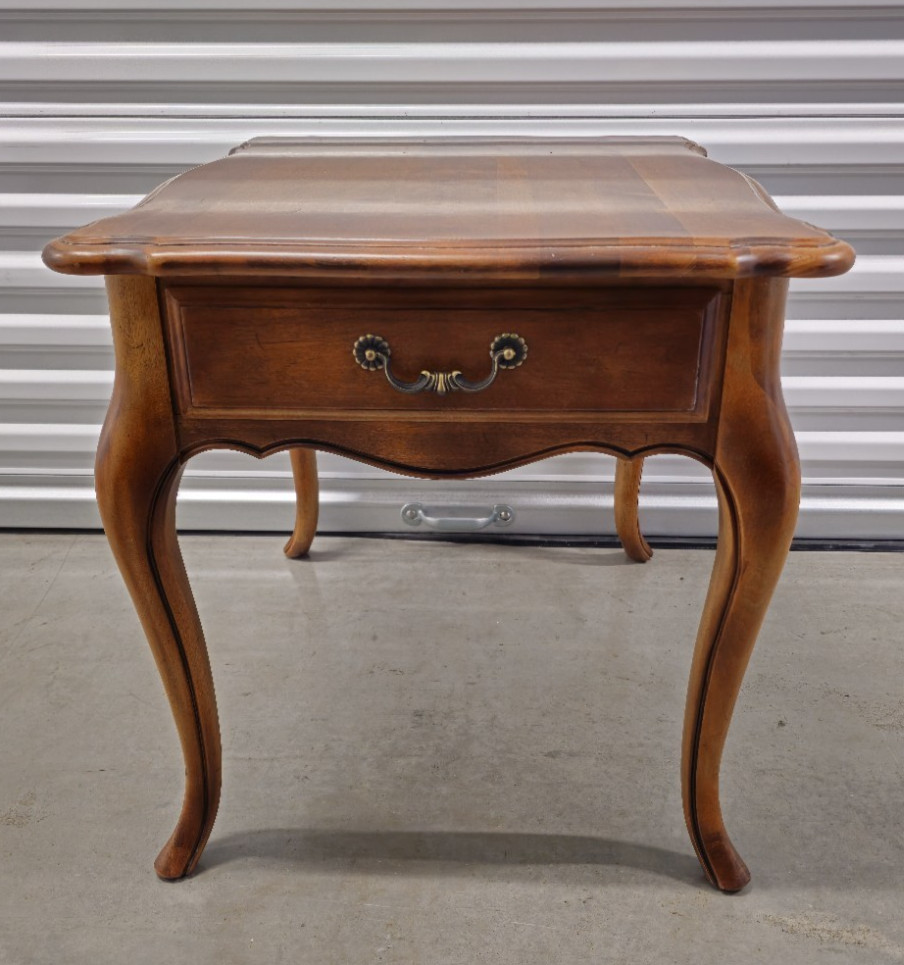 Ethan Allen Country French Lamp Table, Item #26-8303 in #236 Fruitwood Finish A