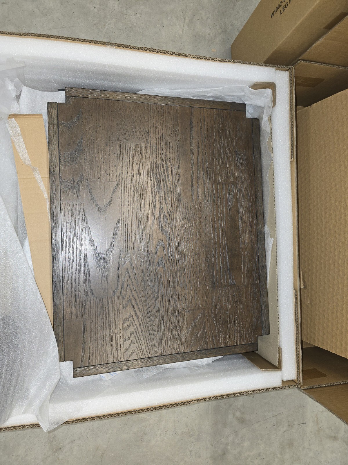 Flexsteel Boulder End Table Dark Brown Rustic, Handcrafted Look NIOB GREAT PRICE