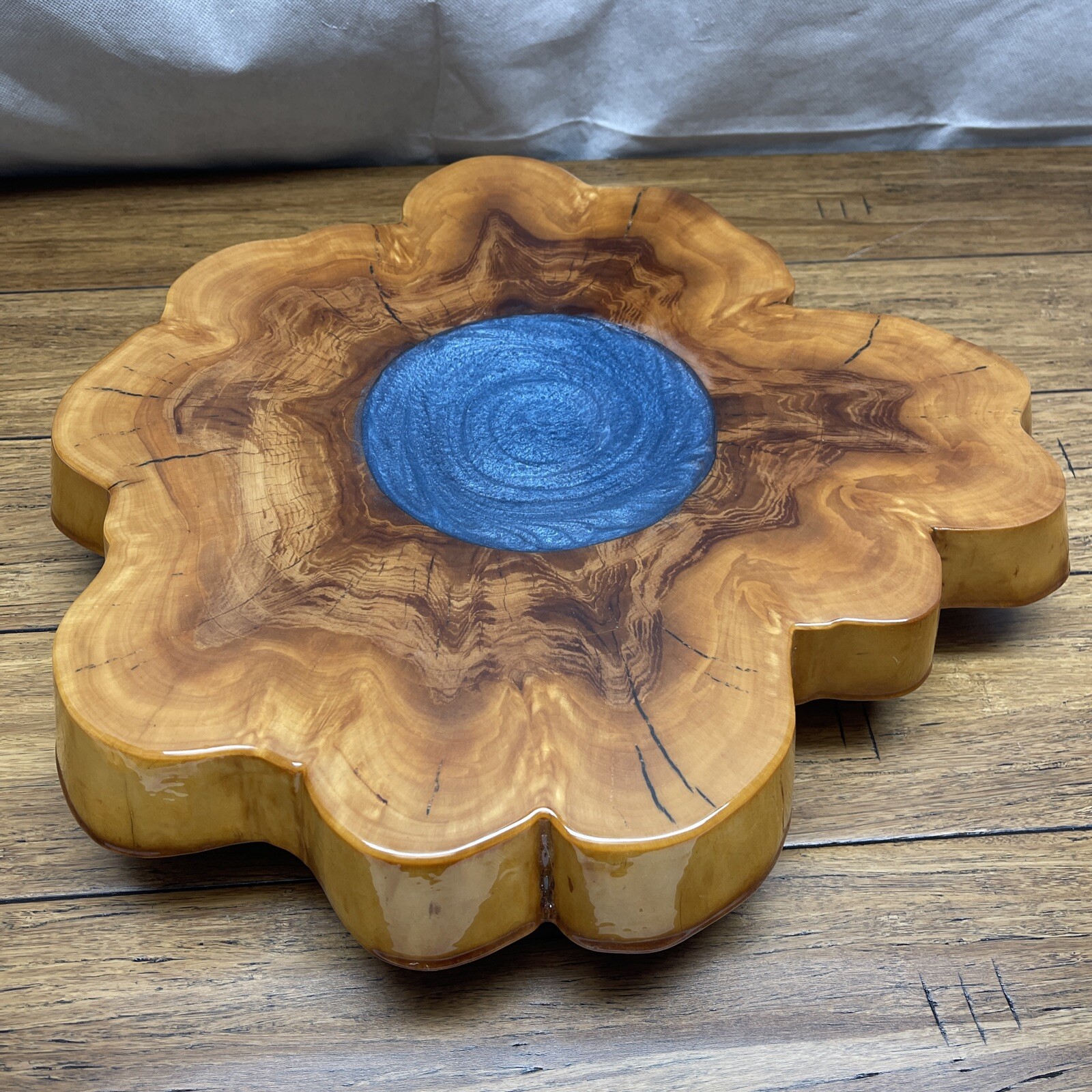 Handmade Florida Cedar Tree Slice Blue Pool Epoxy Lazy Susan Apathetic Annie