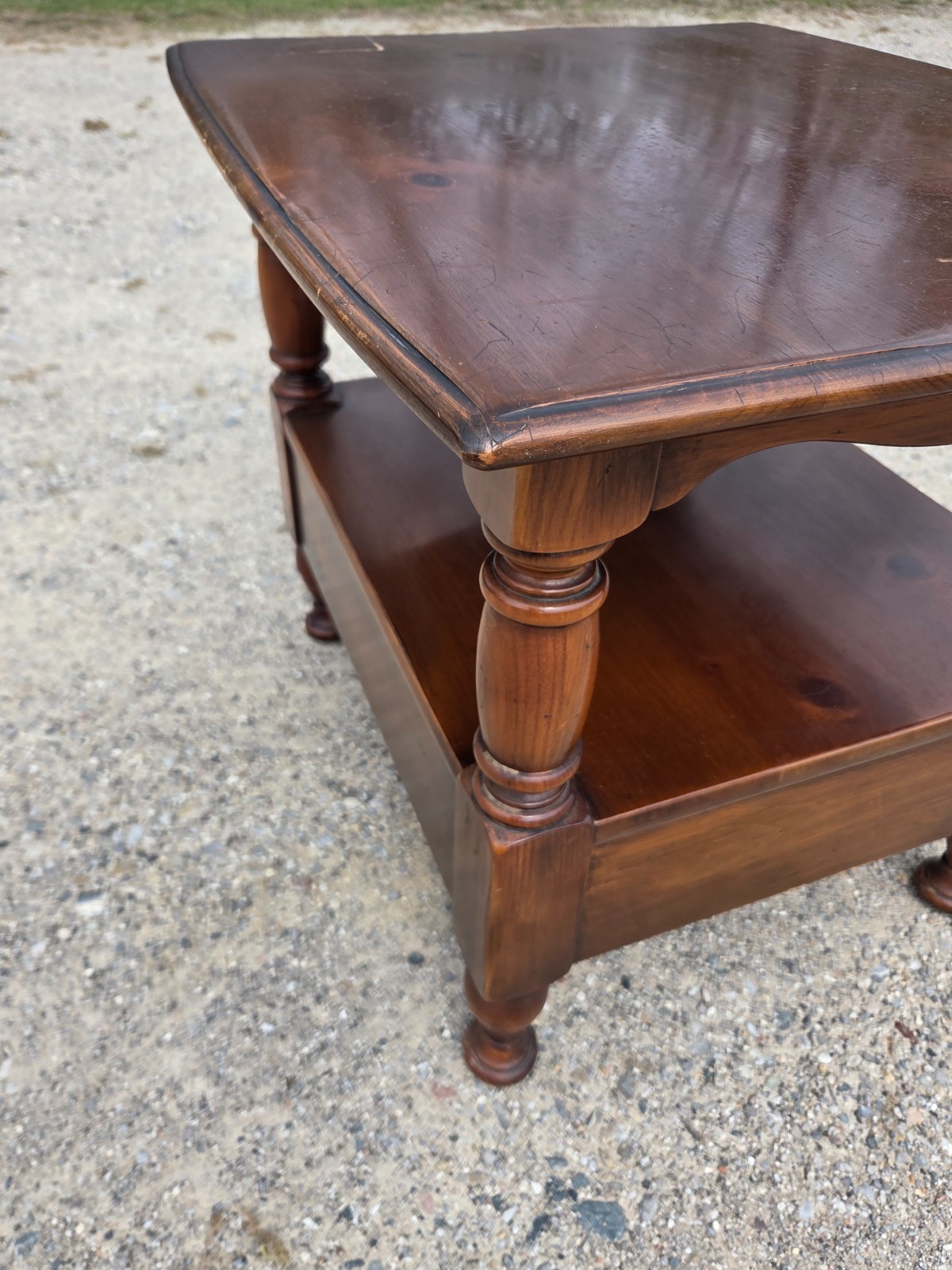 Pine Shop Original Company Side / End With Drawer