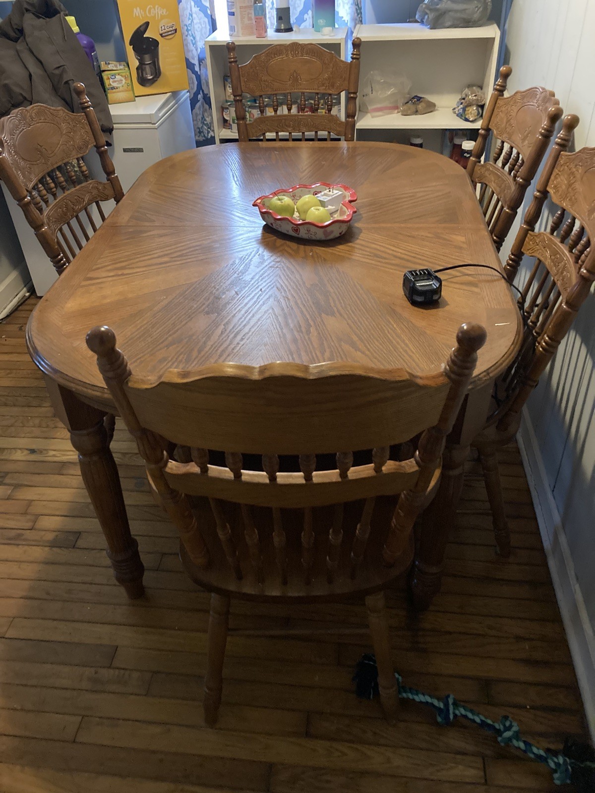 dinning room table hardwood