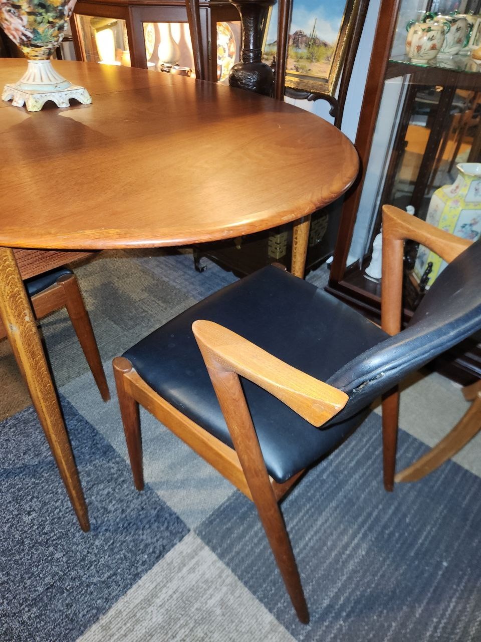 Mid Century Danish Teak Extension Dining set and 6 chairs by Kai Kristiansen