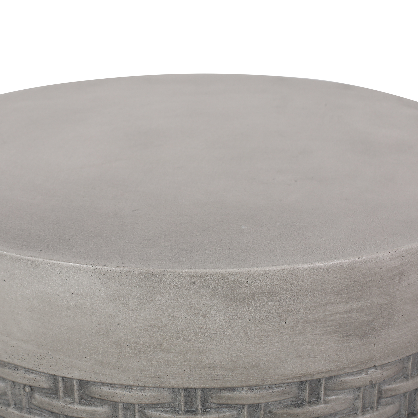 15.75in Round Magnesium Oxide Outdoor /Indoor End Accent Side Table Patio Table