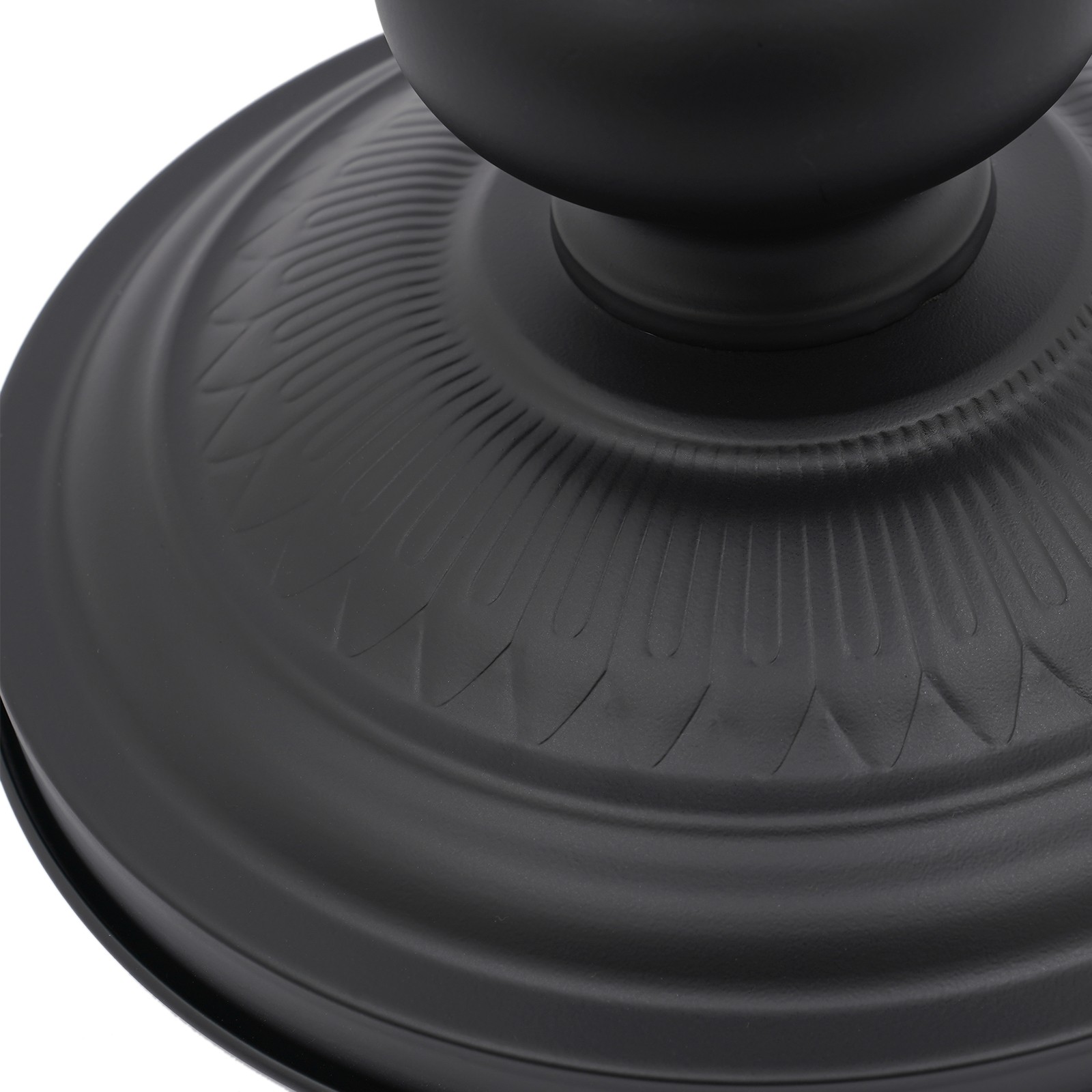 Retro Round Side Table – Durable Carbon Steel Accent Table for Home and Office