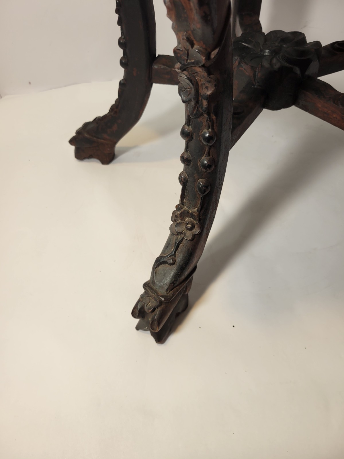 Dark Brown Wood Asian Carved Floral Hexagonal Pedestal Accent Table 14″ H