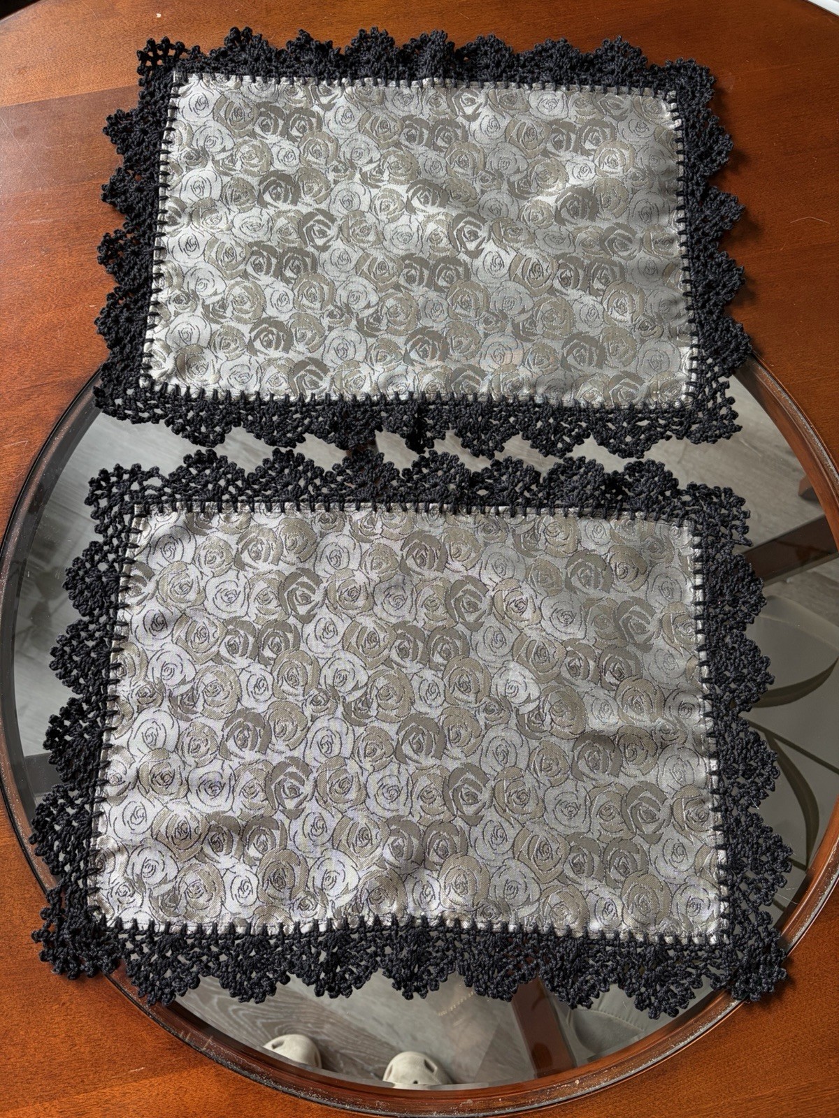 Side Table Mats