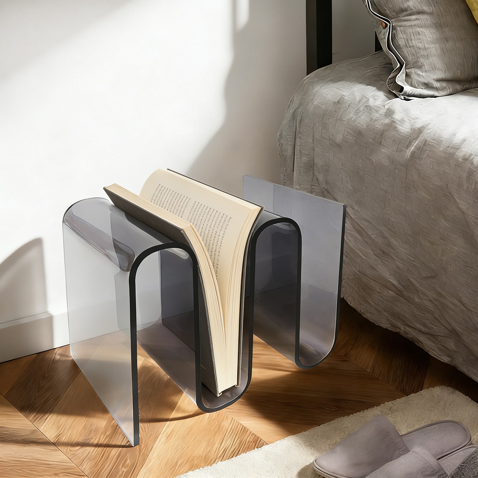 S-Shaped Side Table Creative Nightstand for Bedroom and Living Room Black