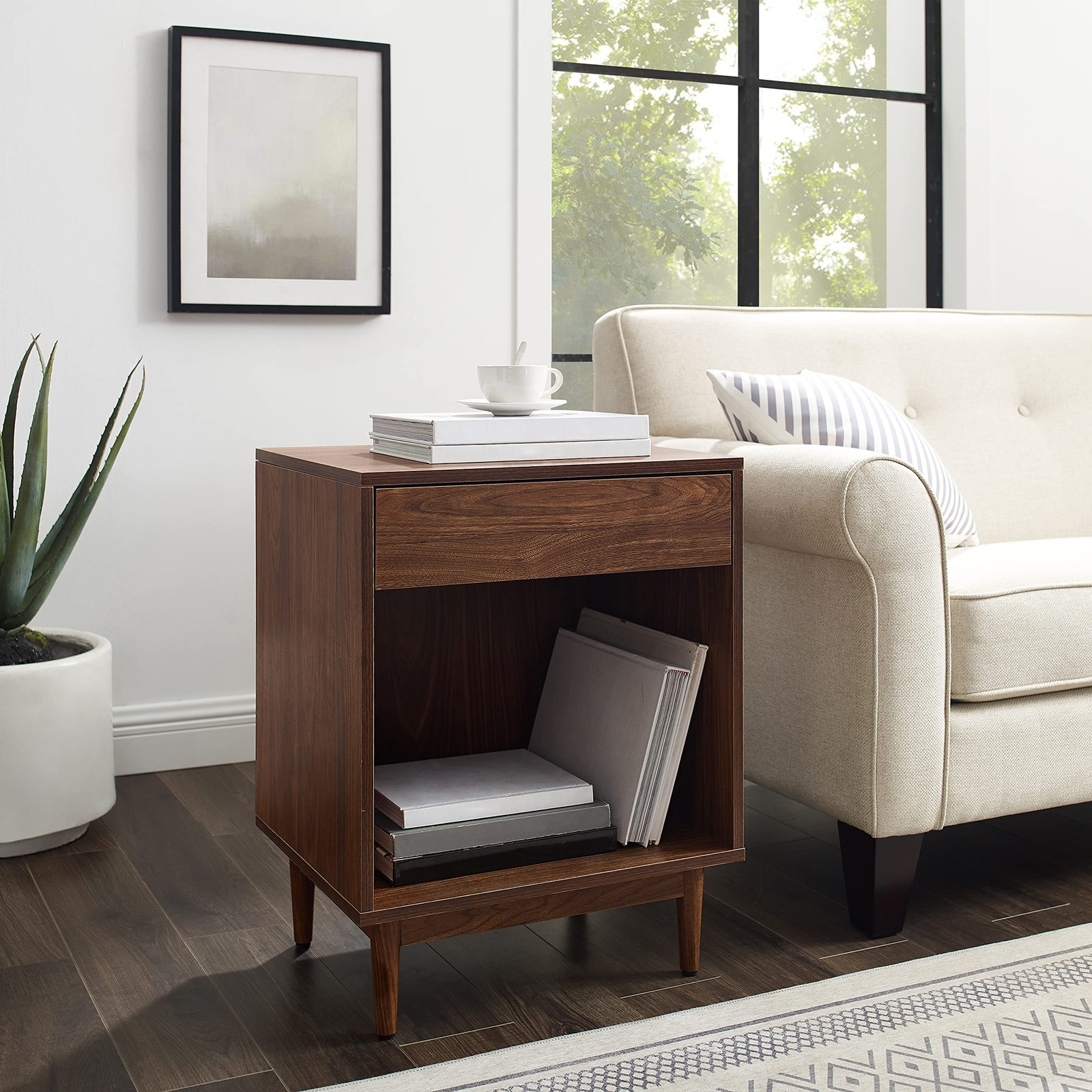 Crosley Furniture Liam End Table and 15.75 in x 20 x 25.5 in, Walnut