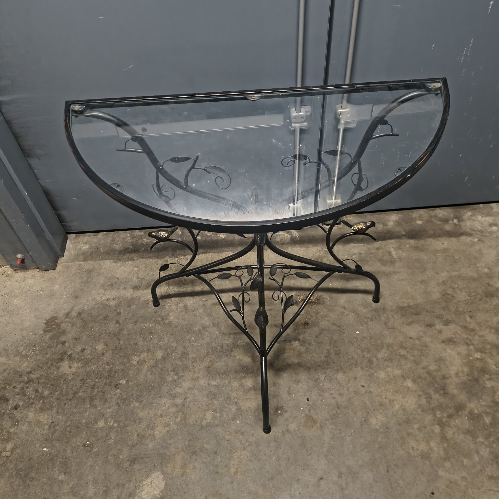 Pier 1 Metal Half Round Glass Top Console Table, 39in H, 31in L x 31in W