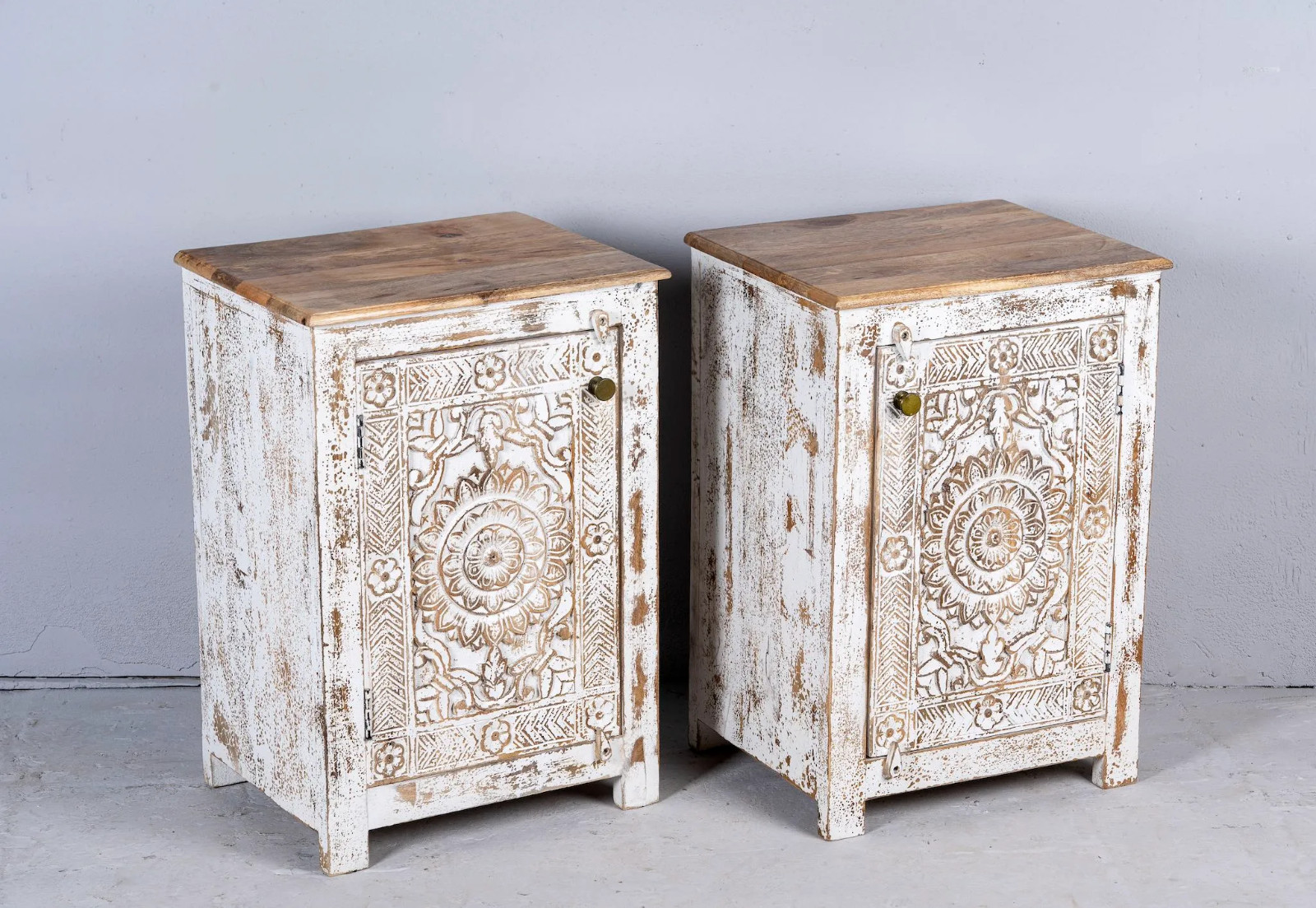 Artisan Handmade Bedside Table Solid Wood Hand Carved 19.7 × 15.7 × 28.3 inches