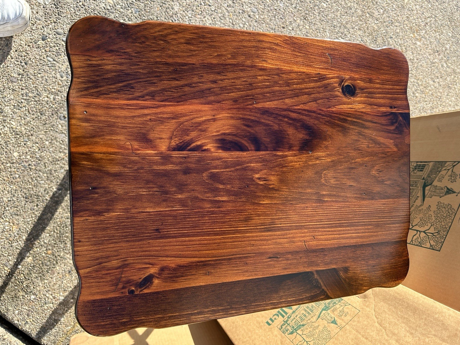 SUPER RARE!! Ethan Allen Old Tavern Treat Tables (4) With Stand & Original Boxes