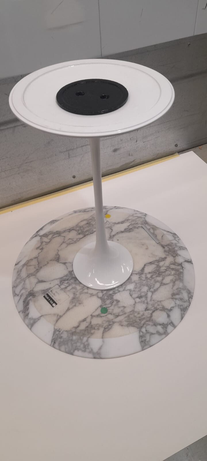 1950s Eero Saarinen & Knoll Studio original Round Table Marble White