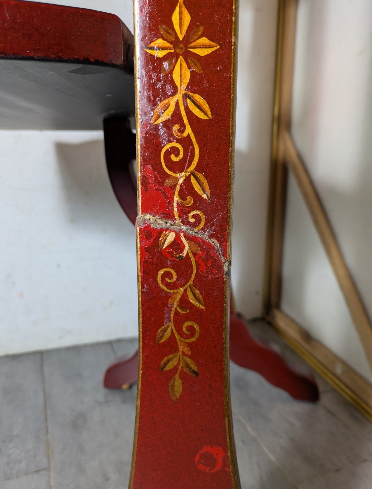 Vintage Asian Chinoiserie Folding Butler Tray Table Hand Painted Birds Red/Gold