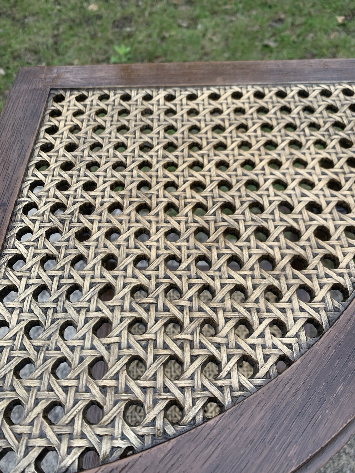 Vtg 1970 3 Tier Side/End Corner Table Plastic Faux Wood Whicker Cane Plant Stand