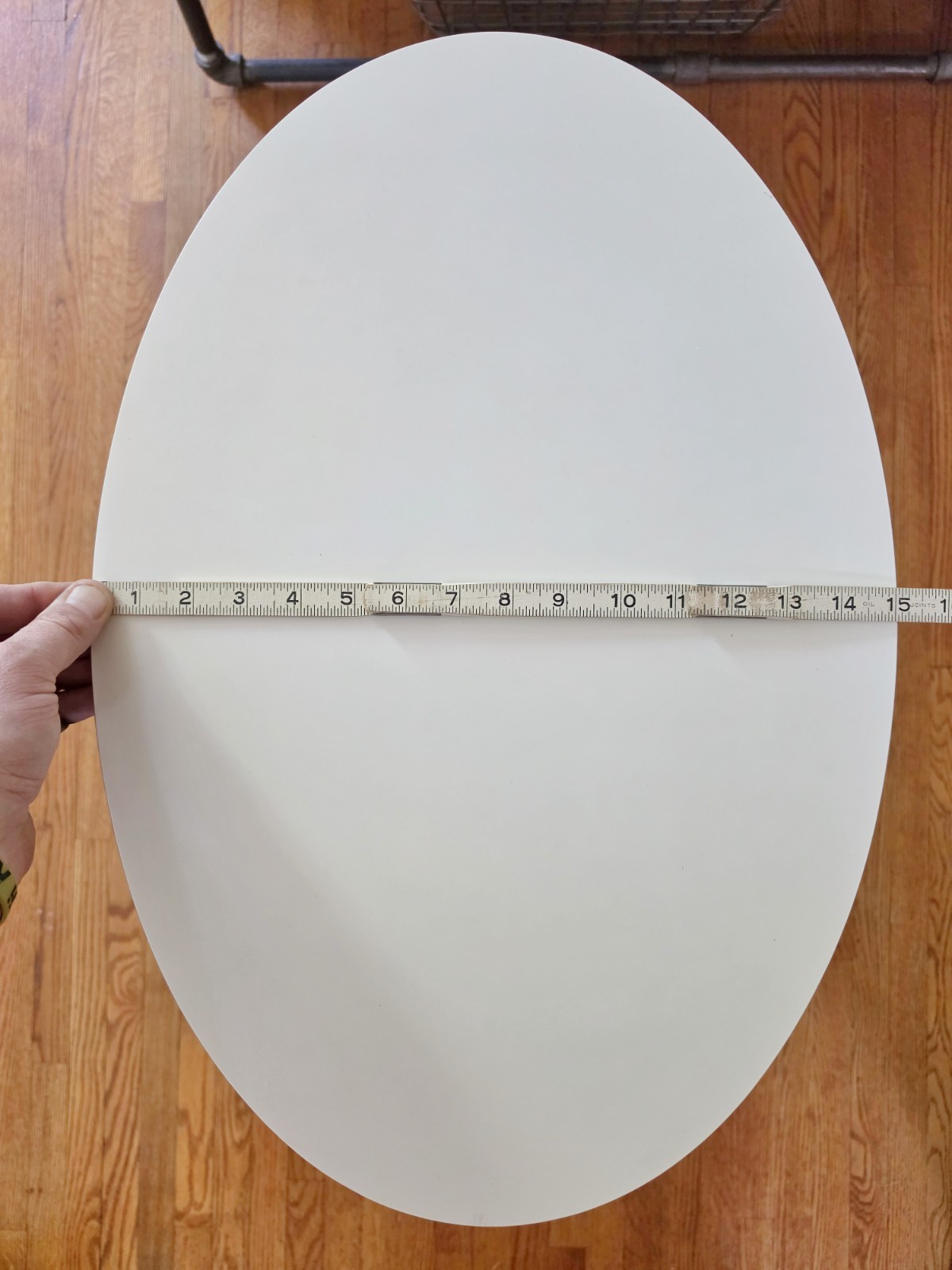 1960s Eero Saarinen for Knoll Tulip Side Table with White Laminate Oval Top