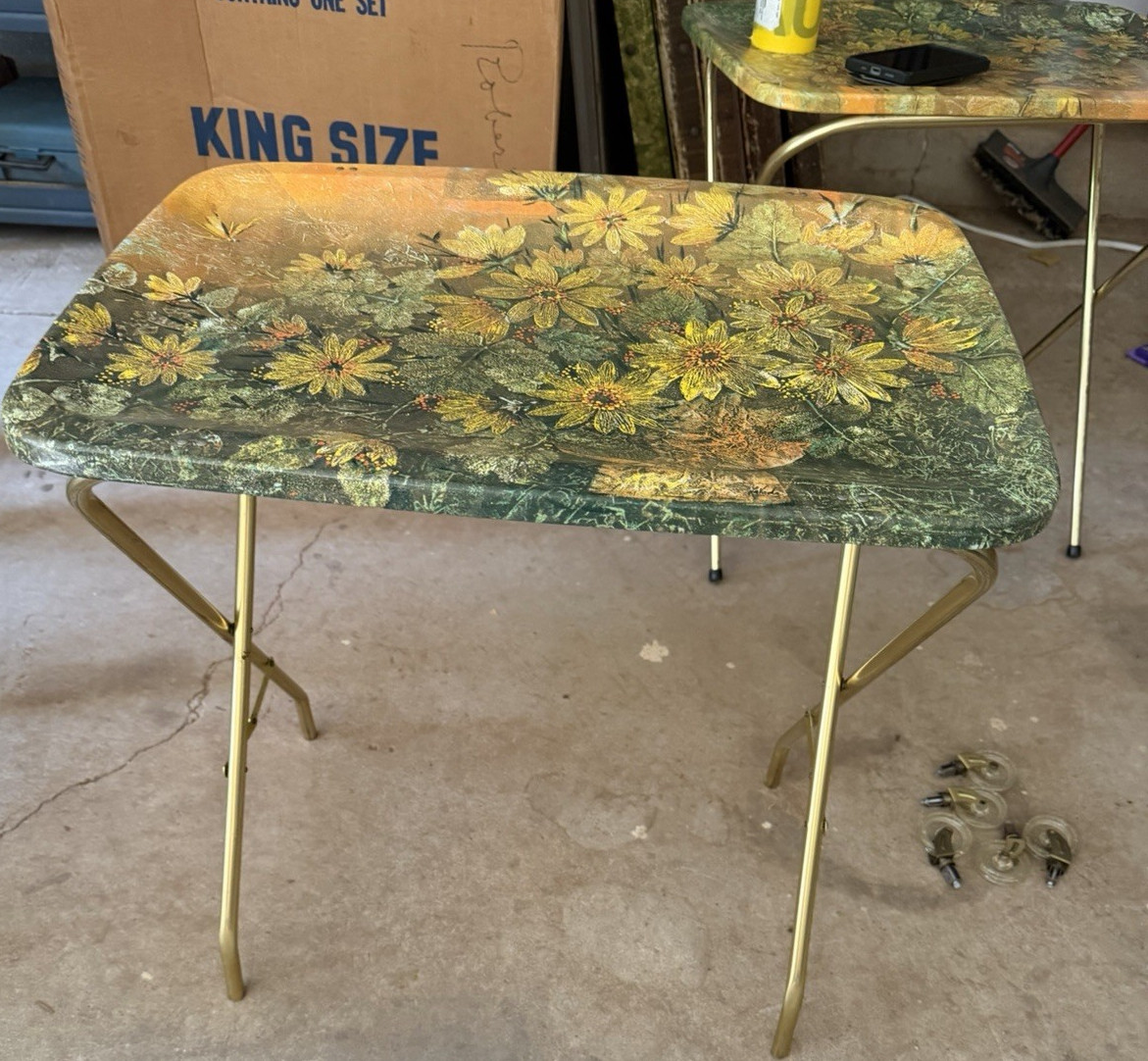 lavada King Size 1960s Green Floral Metal Foldable TV Tray Tables with Wheels