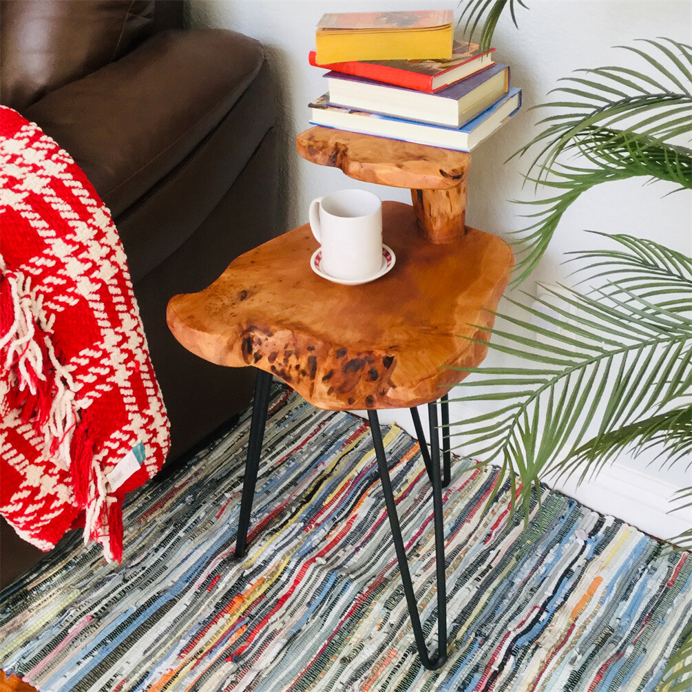 GREENAGE Cedar Root 2 Tier End Table, Rustic Live Edge Coffee Table Side Table