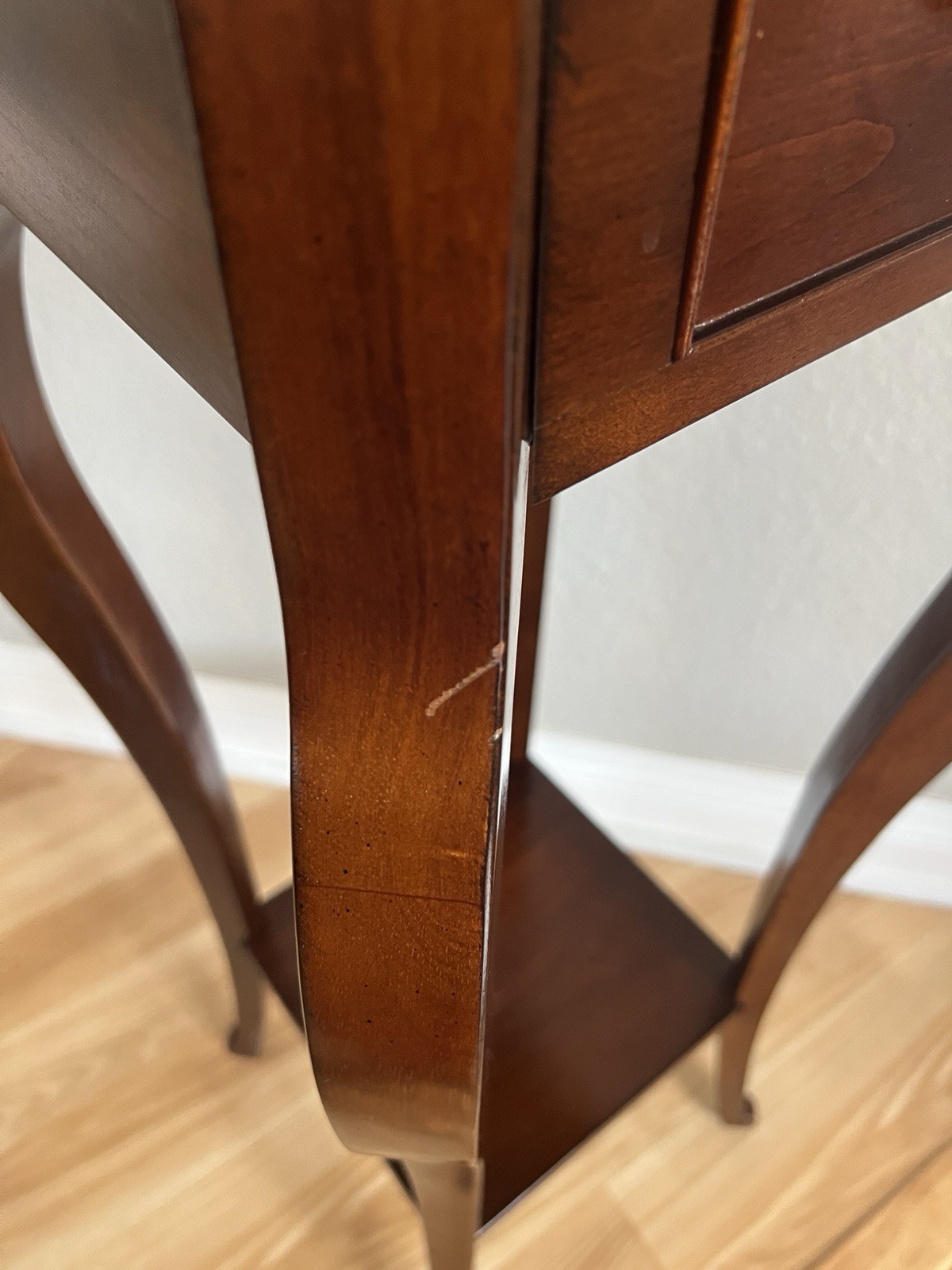 Vintage The Bombay Company Mahogany Plant Stand Table With Drawer 36” Tall