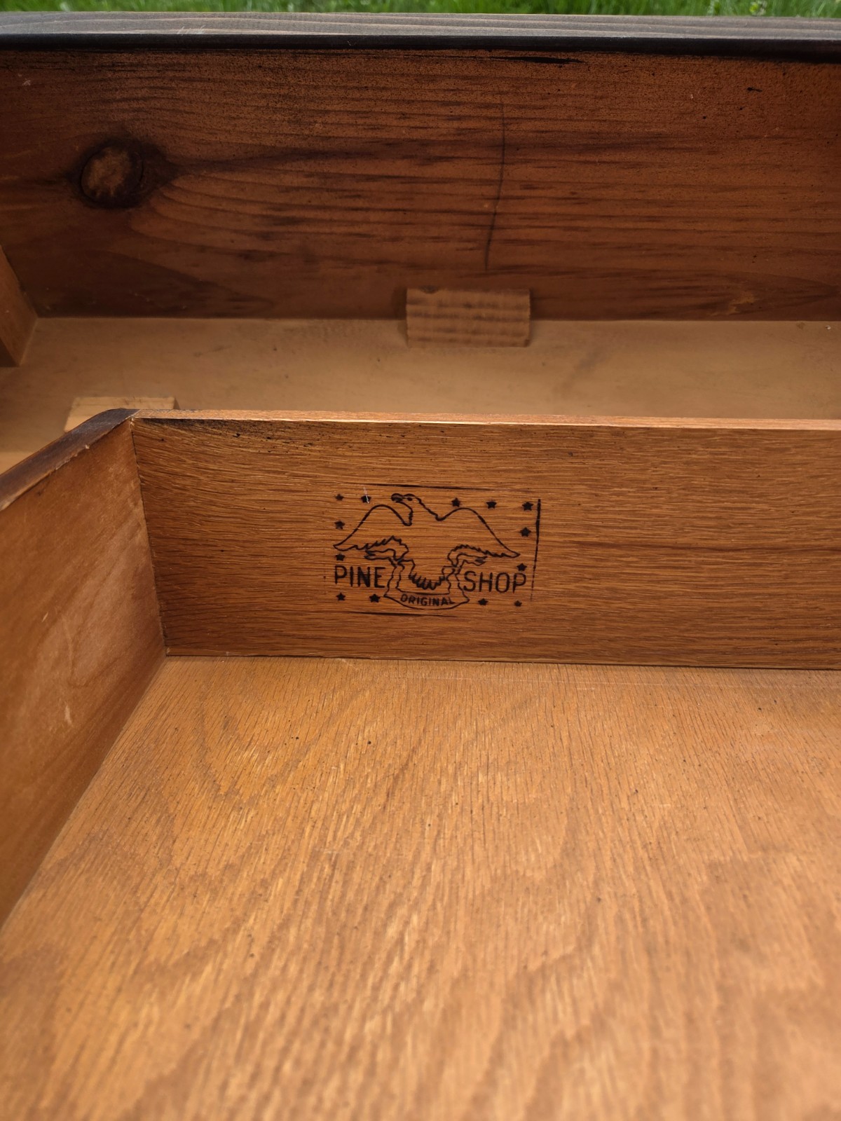 Pine Shop Original Company Side / End With Drawer
