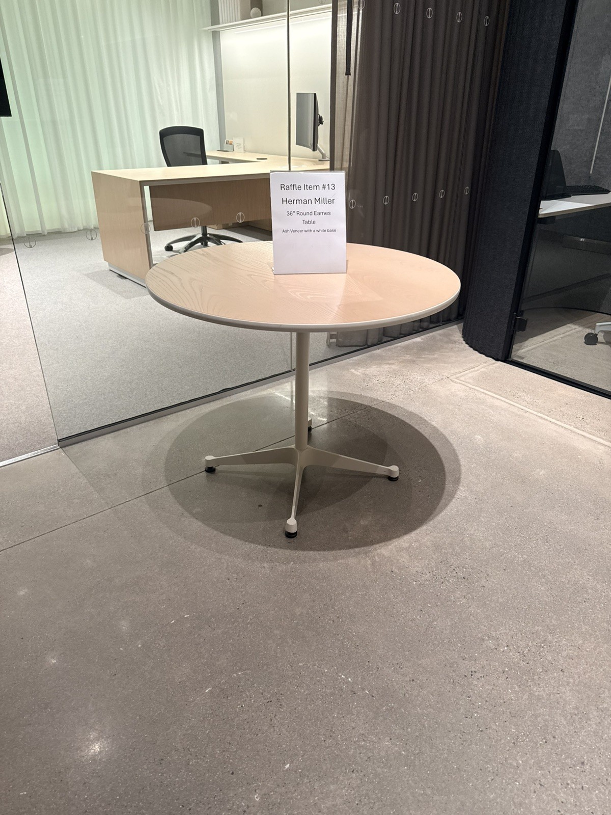 MCM Charles & Eames Herman Miller Round Oak Veneer Contract 36” Brand New