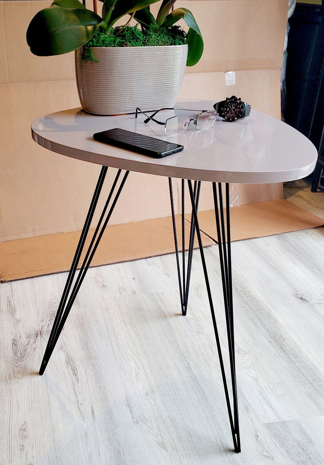 ORIGINAL Safavieh Wolcott Mid-Century Modern Side Table, Taupe and Black