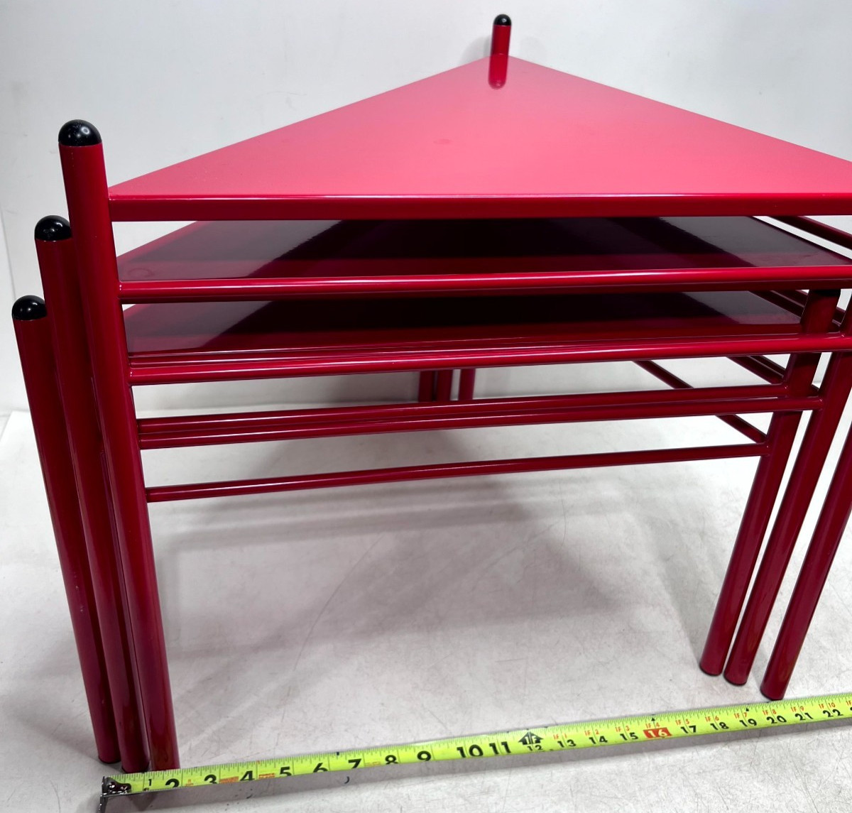 Amisco Red Metal Triangular Nesting Tables Set of 3 Modern Accent Tables Rare