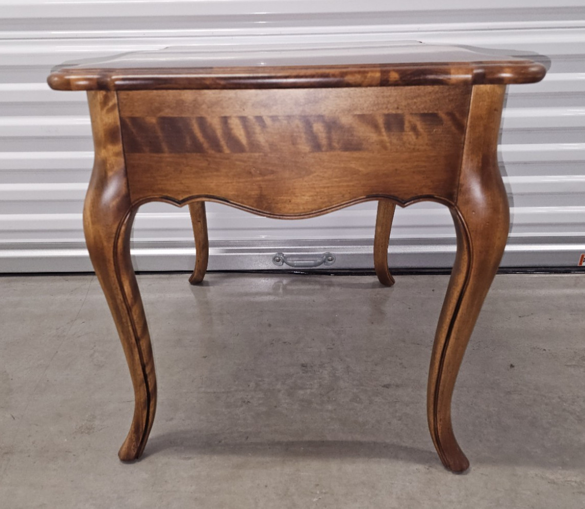 Ethan Allen Country French Lamp Table, Item #26-8303 in #236 Fruitwood Finish B