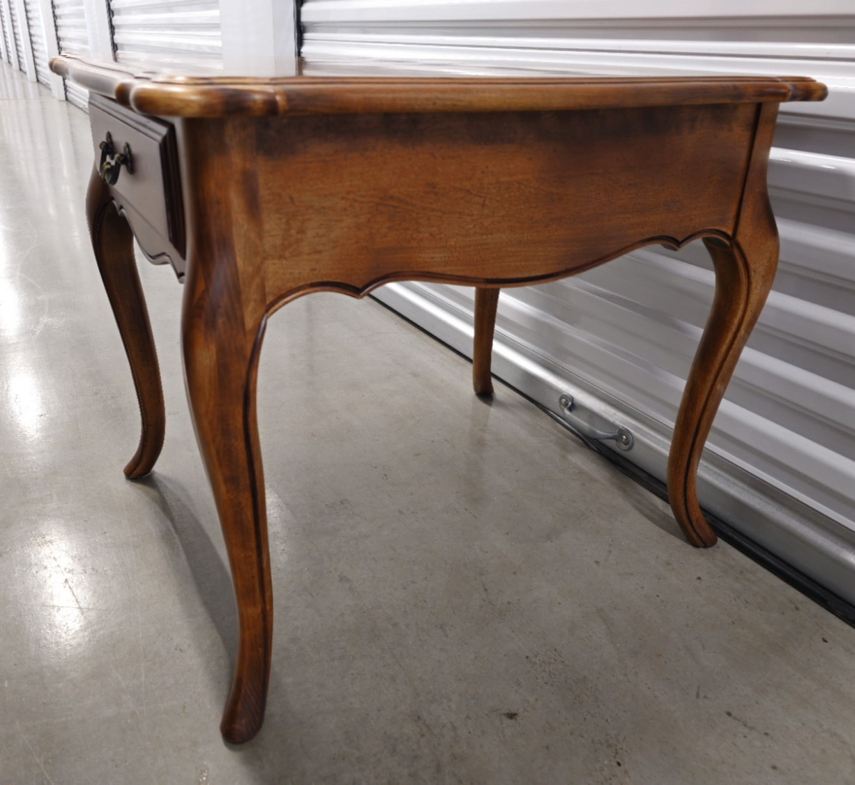 Ethan Allen Country French Lamp Table, Item #26-8303 in #236 Fruitwood Finish A